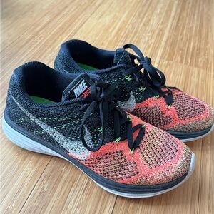 Nike Flyknit Lunar 3 Running Women 6.5 US